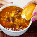Hearty Minestrone soup | Vegetarian recipe by crazy4veggie.com